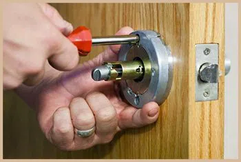 Elite Locksmith Services Lemon Grove, CA 619-210-7033 - 6-locks-replace